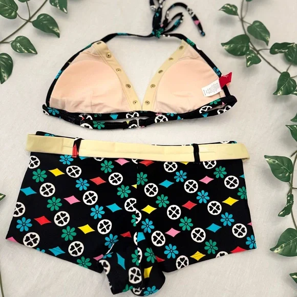 Black and White Geometric Bikini Set - Picture 5 of 6